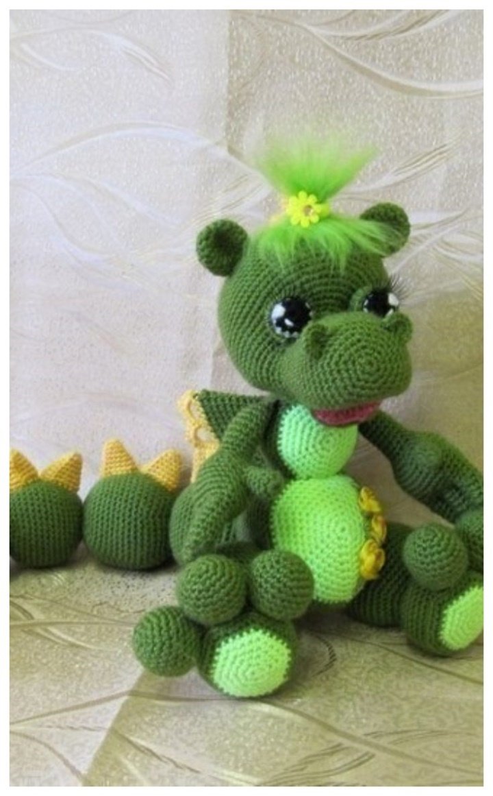 Вязаные игрушки крючком Дракоша