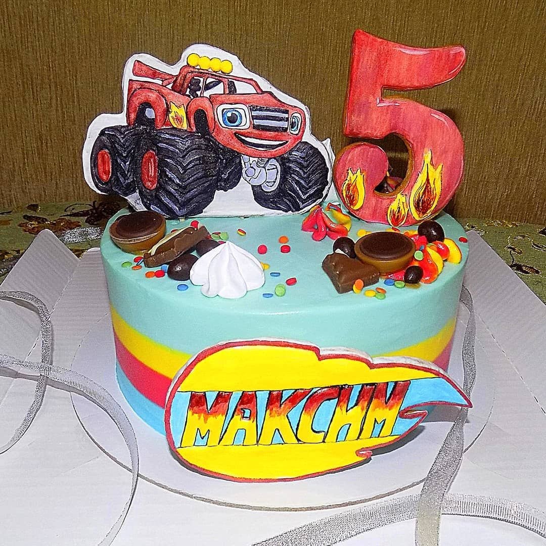 Торт Вспыш и чудо машинки для мальчика 3