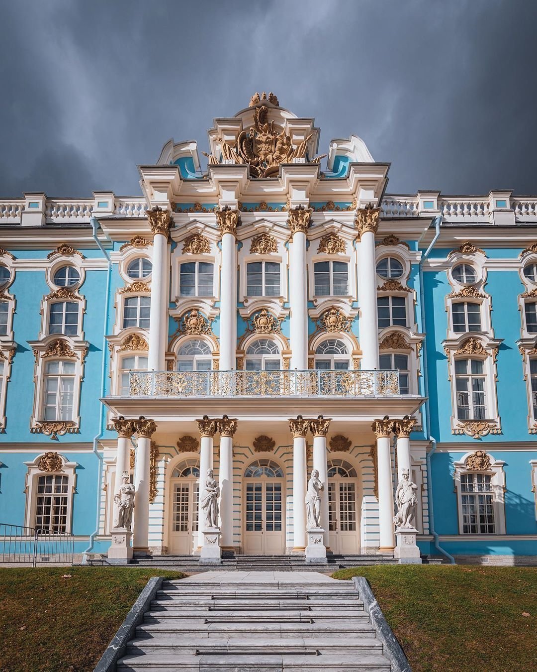 Екатерининский дворец в Санкт-Петербурге Растрелли