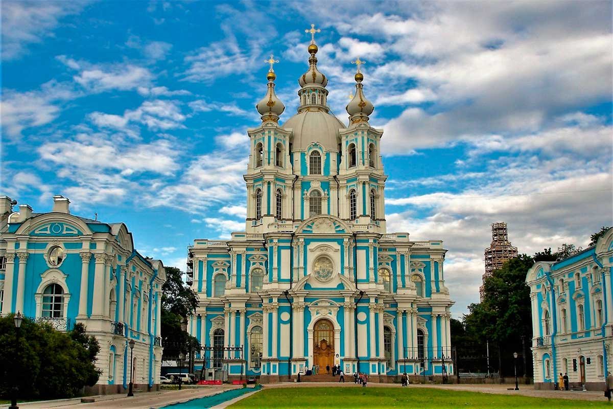 Смольный собор Растрелли