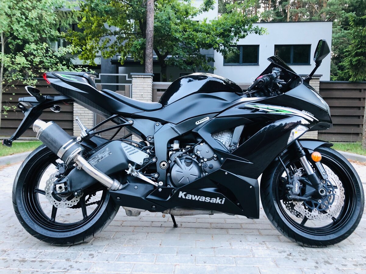 Кавасаки ниндзя 600 черный