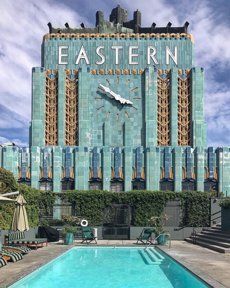 Eastern Columbia building, Лос-Анджелес