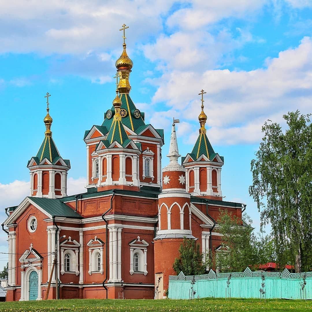 Успенский Брусенский монастырь