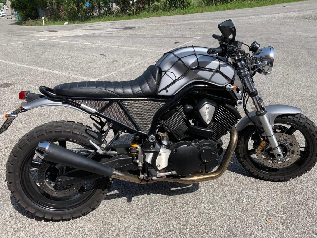 Yamaha Bulldog 1100