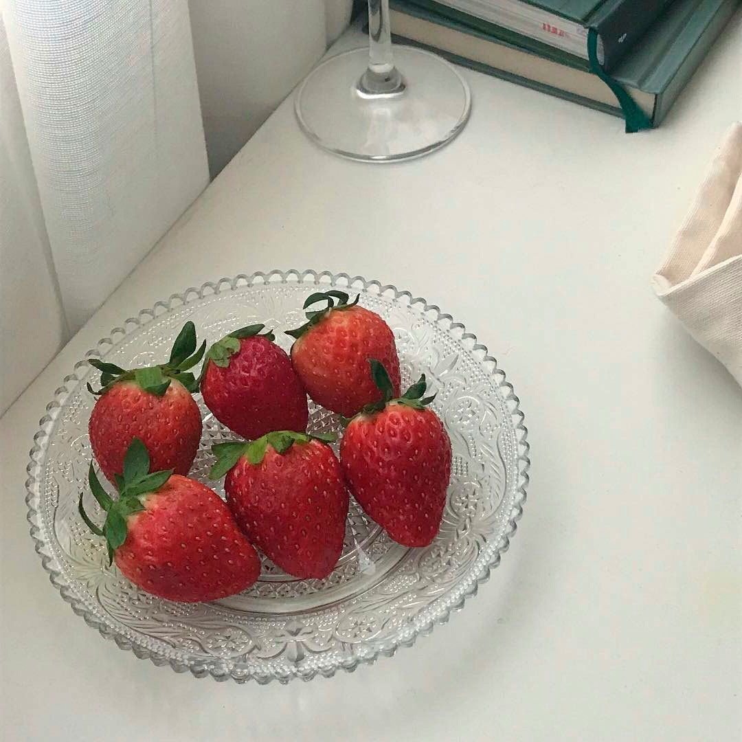 Клубника Эстетика