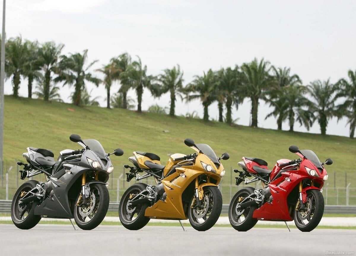 Triumph Daytona обои