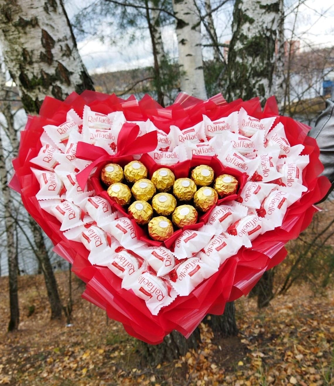 Съедобные букеты сердечками
