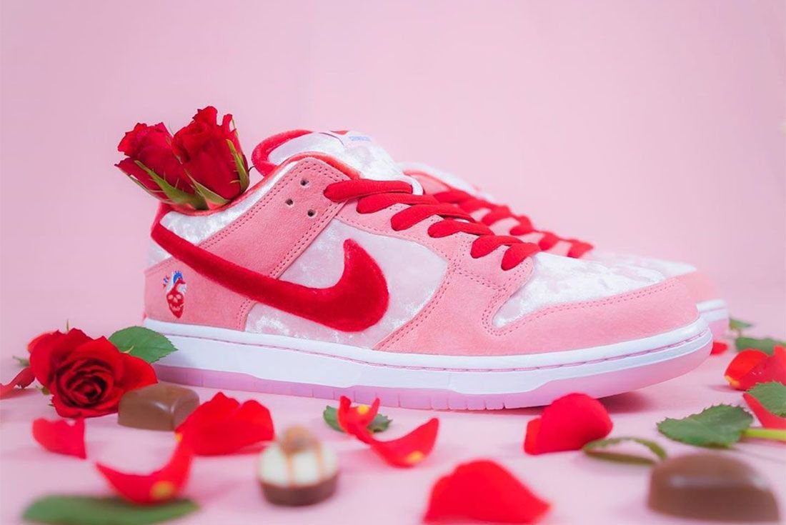 Nike SB Dunk Strangelove