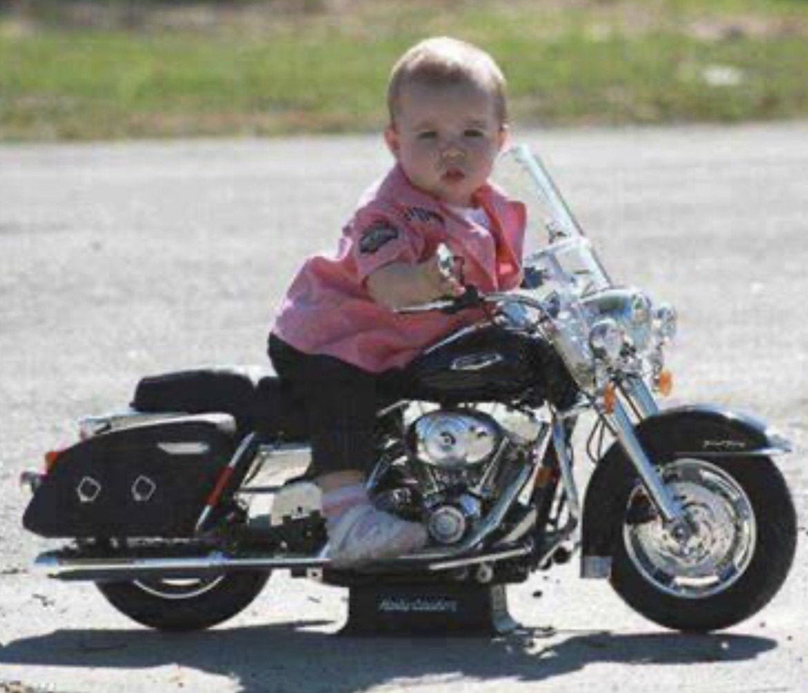Детский мотоцикл Harley Davidson
