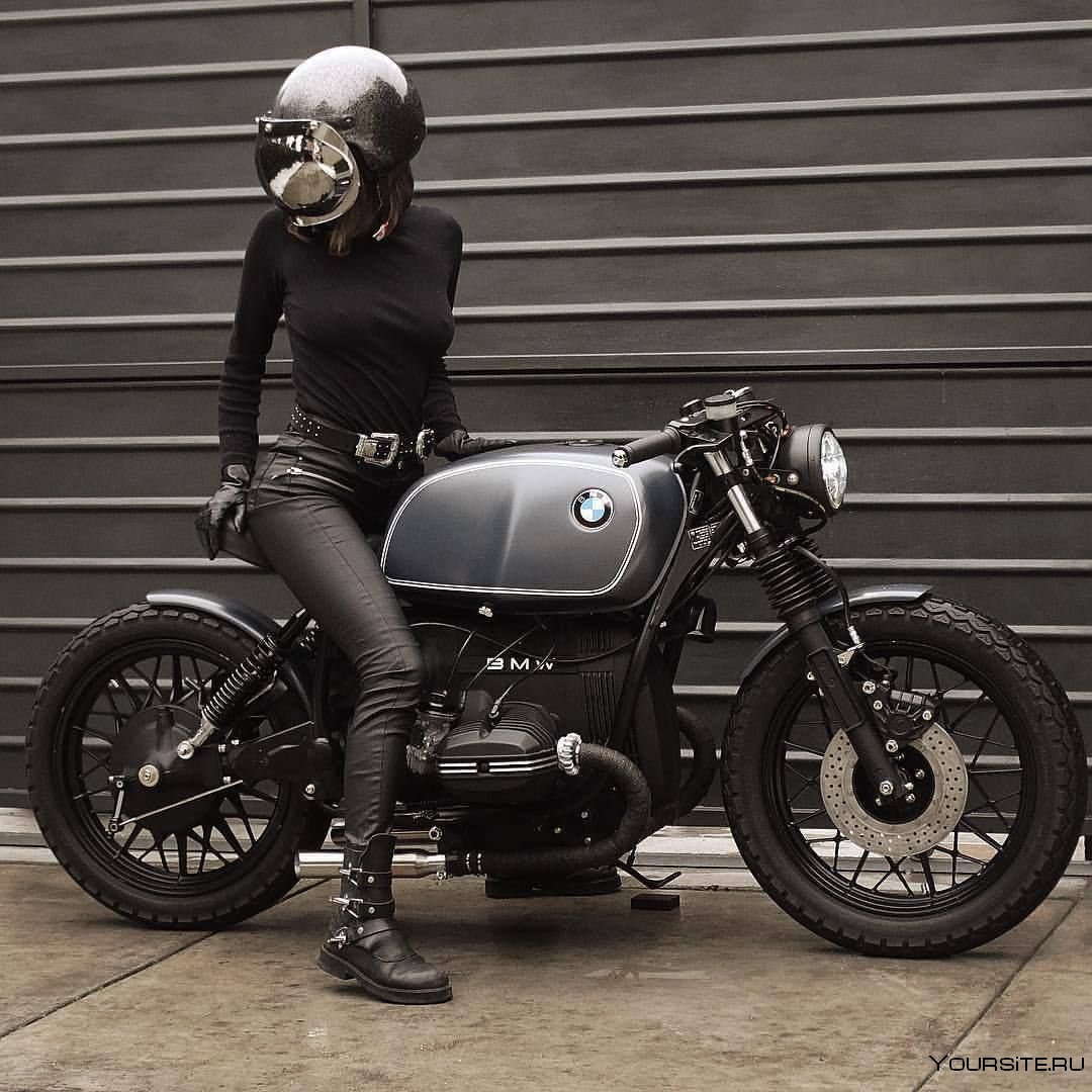 Мотоцикл БМВ Cafe Racer