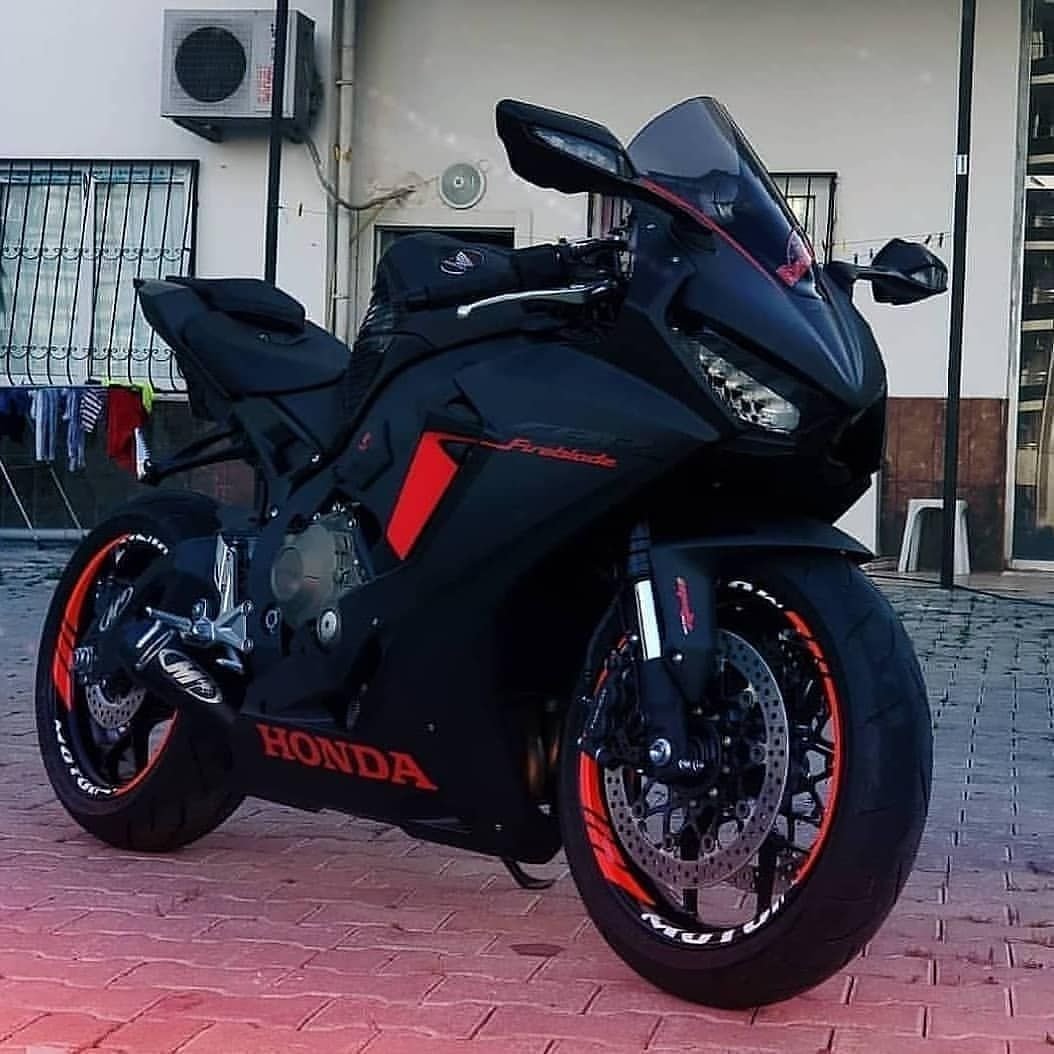 Honda cbr1000rr Fireblade