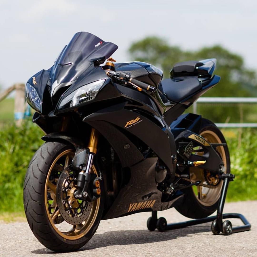 Мотоцикл Yamaha r6