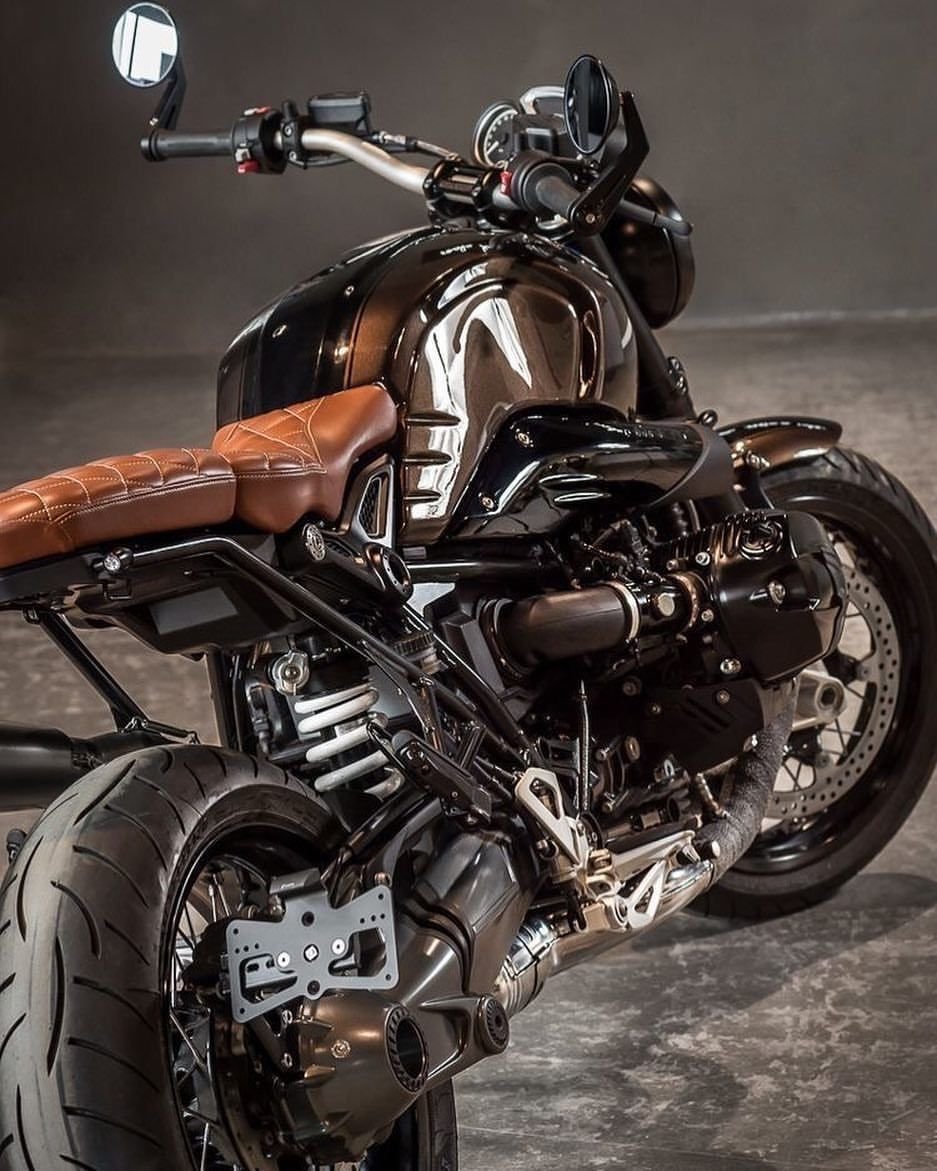 R Nine t Custom
