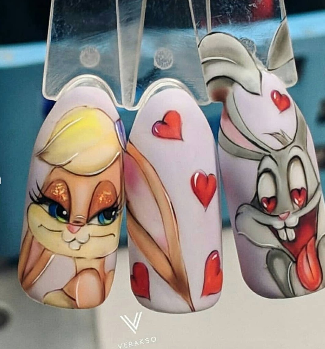 Мультяшки на ногтях