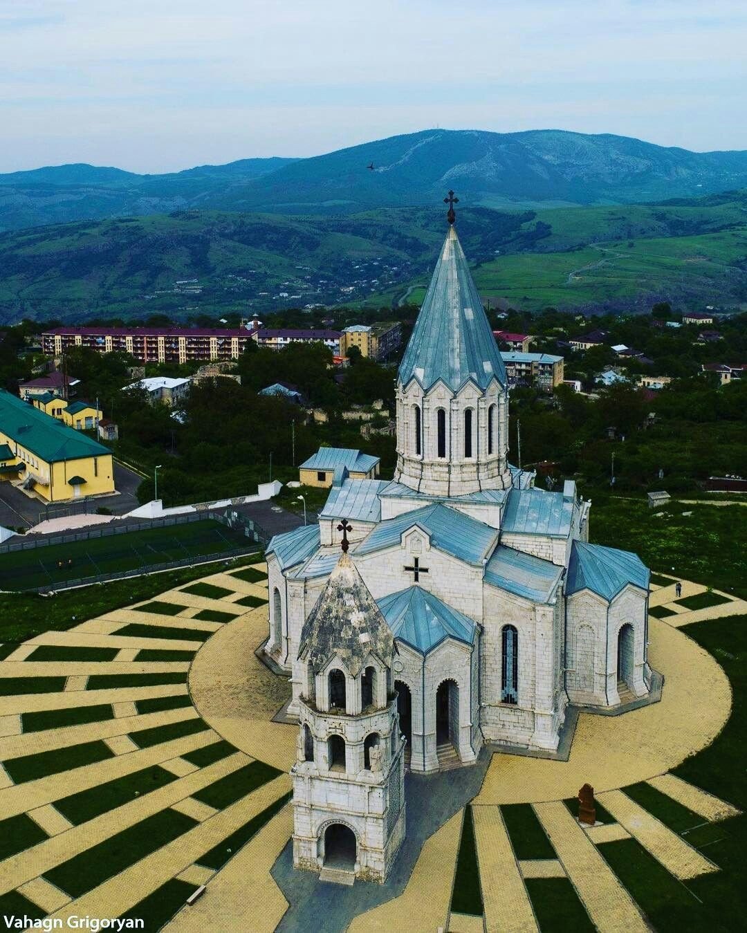 Храм в Шуши Нагорный Карабах