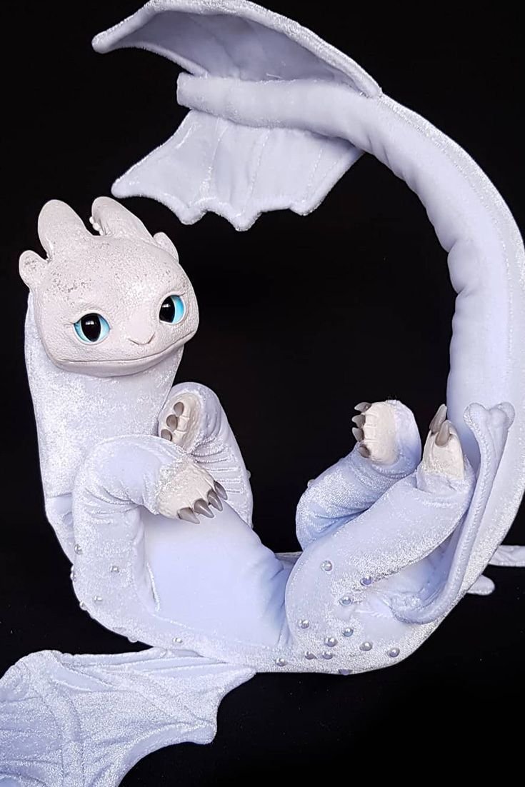 Дневная и ночная фурия игрушки