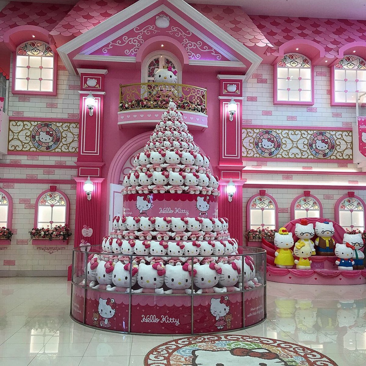 Остров мечты ресторан hello Kitty