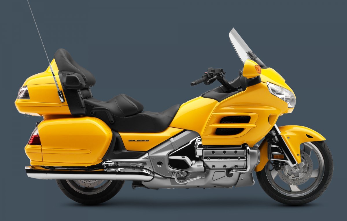 Мотоцикл Honda Gold Wing