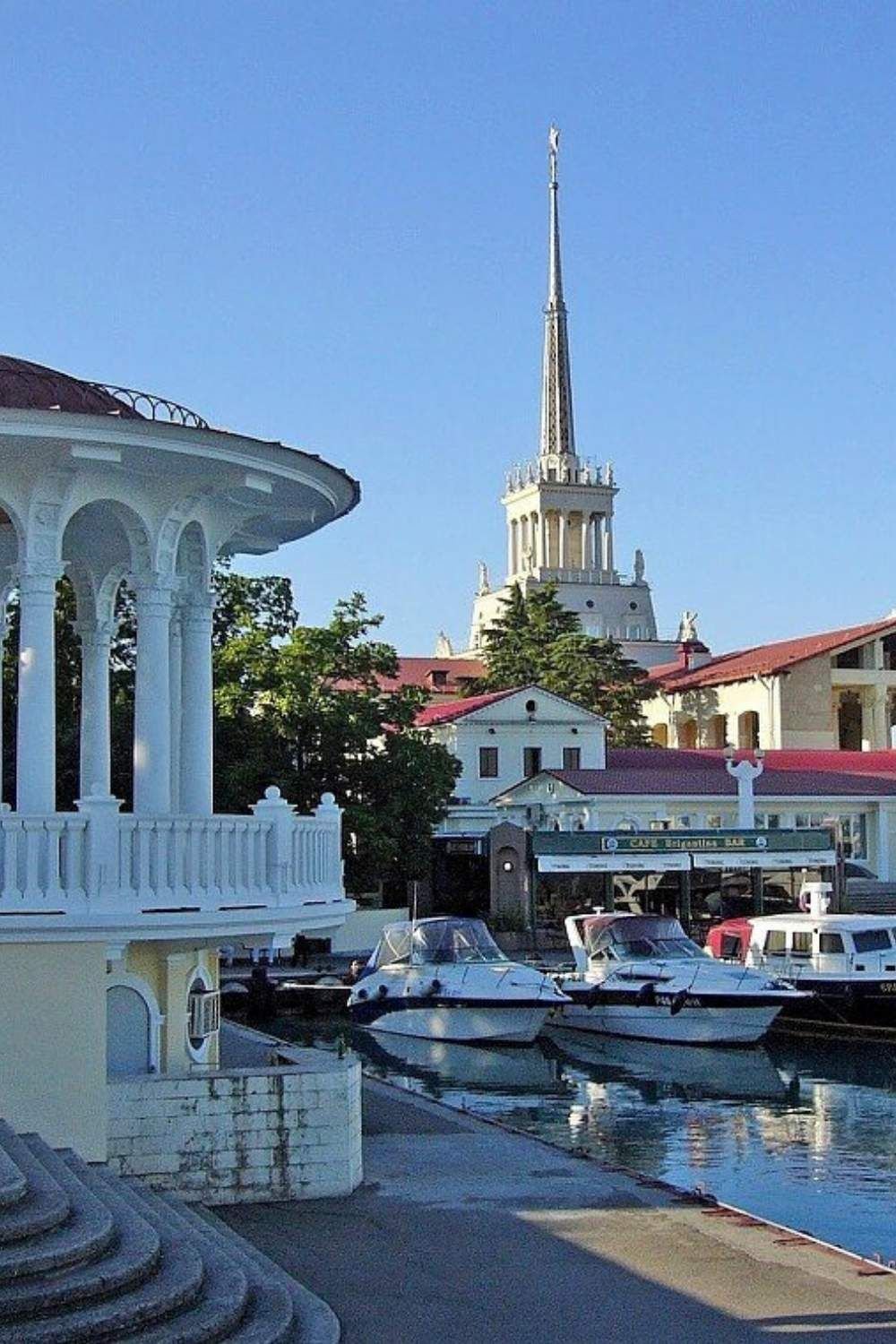 Морпорт Сочи пальмы