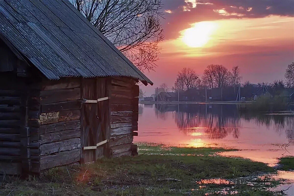 Весенний вечер в деревне