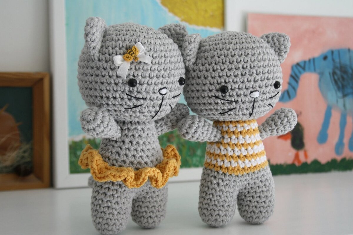 Вязаные котики крючком