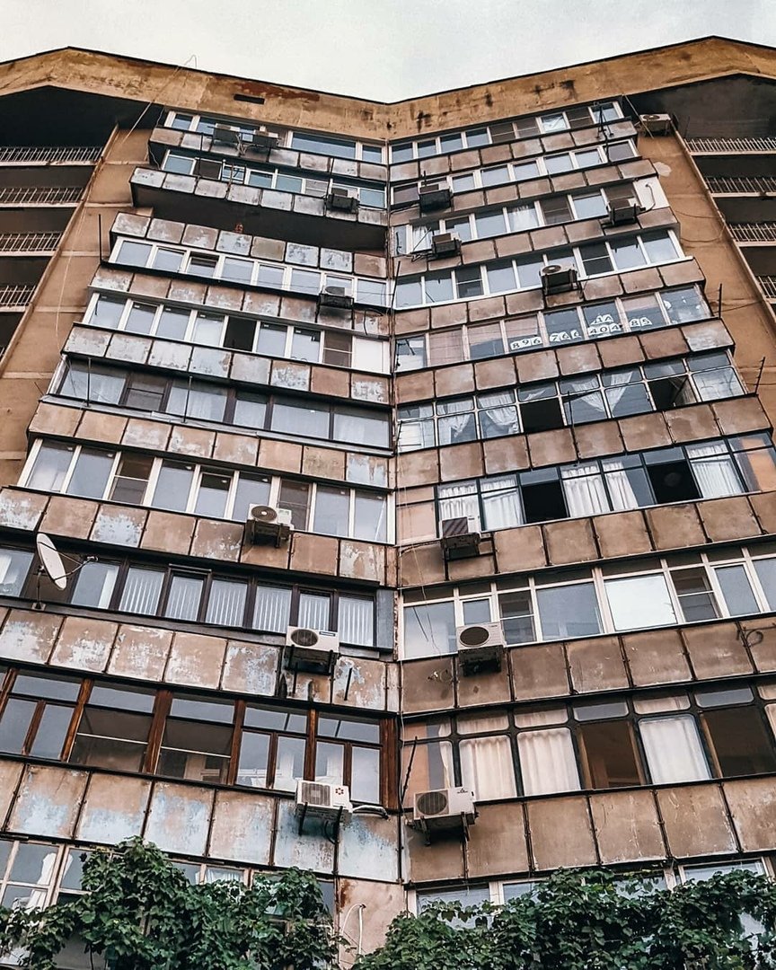 Пьяный дом в Москве