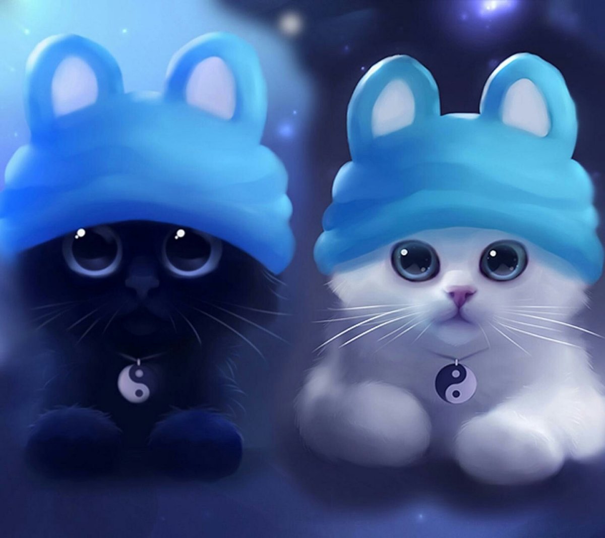 Котенок в шапочке