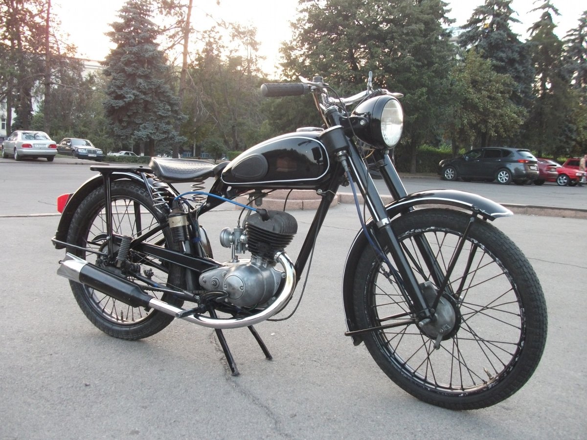Ковровец к 125