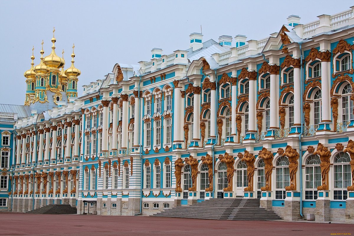 Екатерининский дворец в Санкт-Петербурге архитектура