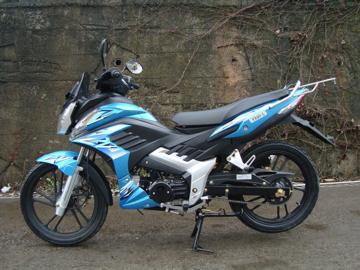Рейсер Viper 130