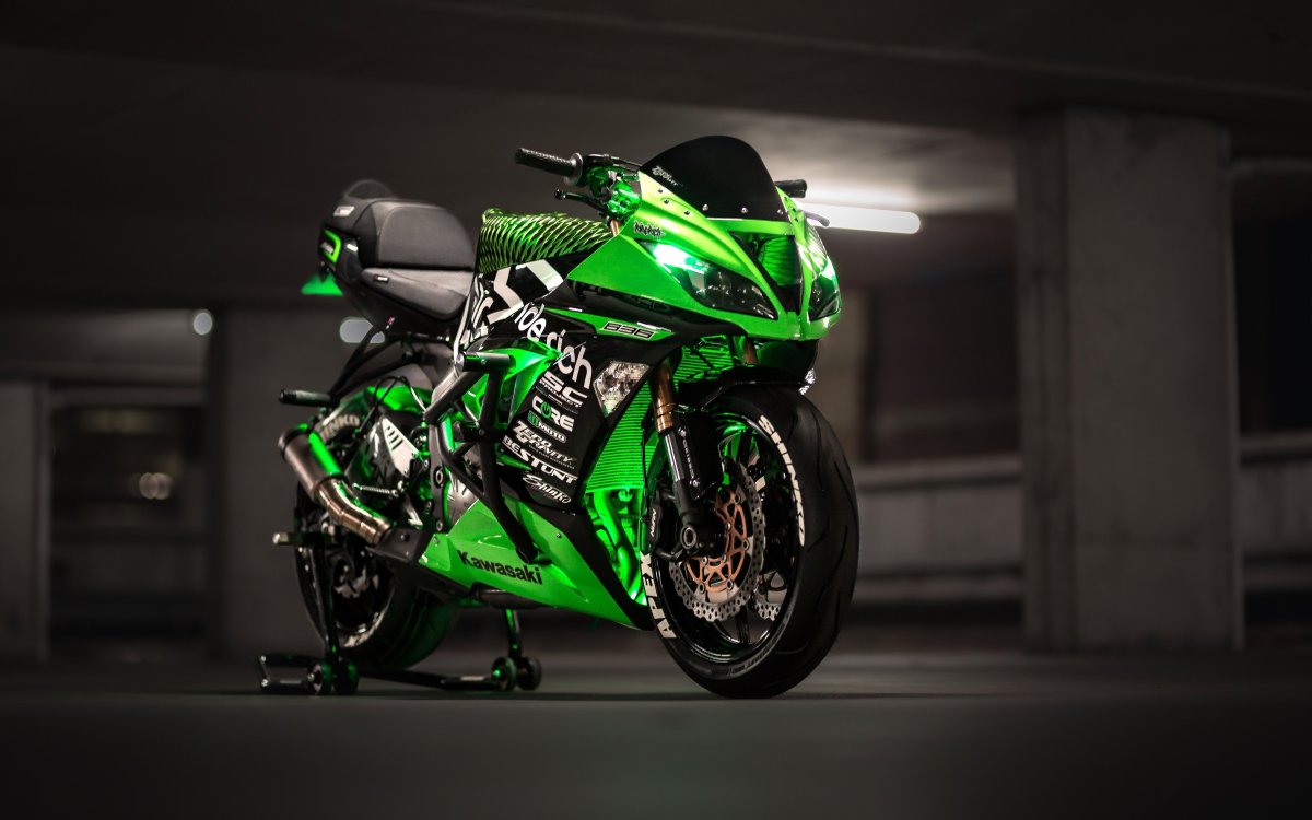 Kawasaki Ninja zx6r