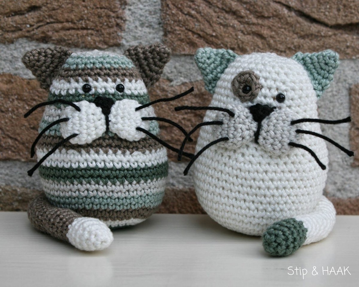 Амигуруми котик круглый