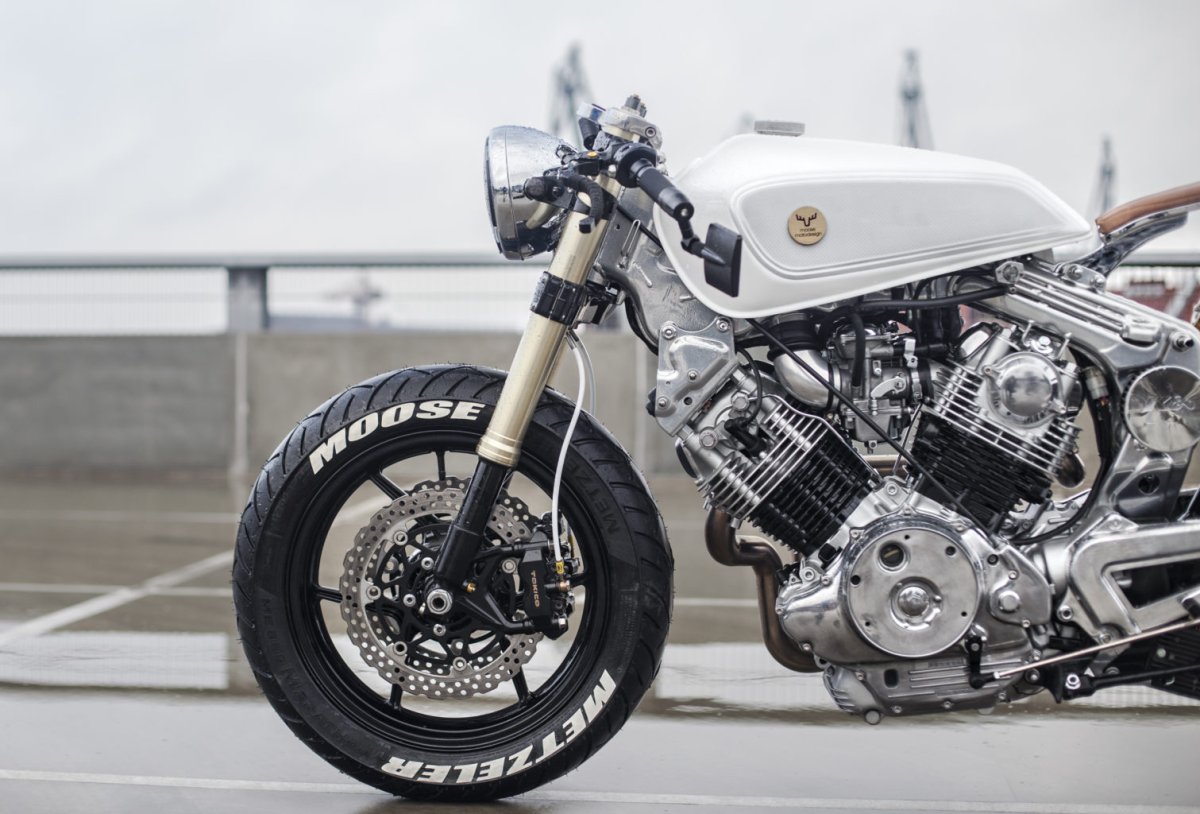 Yamaha xv920
