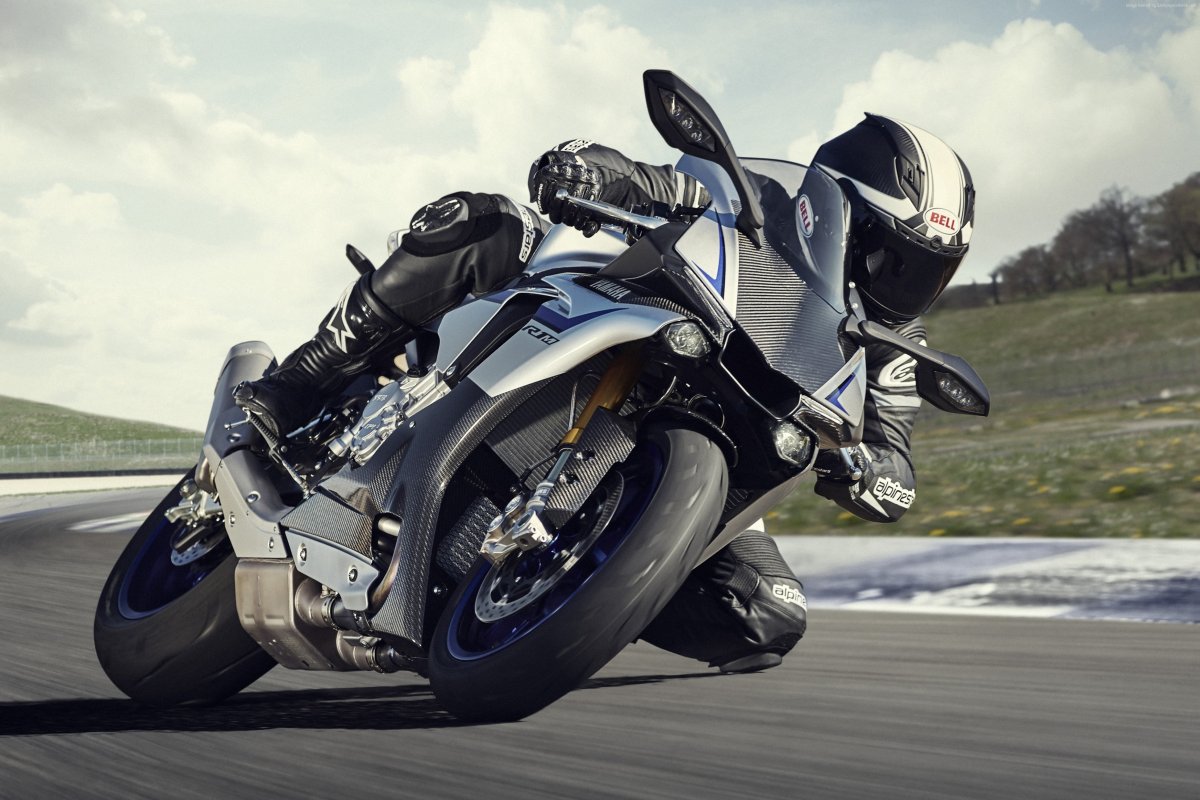 Yamaha YZF-r1 2015