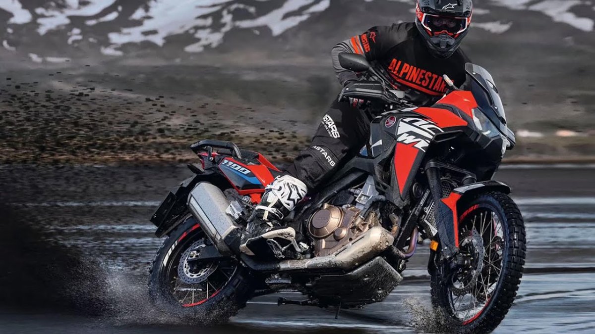 Honda Africa Twin Adventure 2022