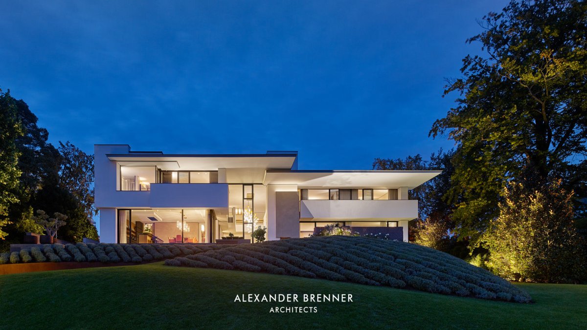 Ofer Thomas Crown House
