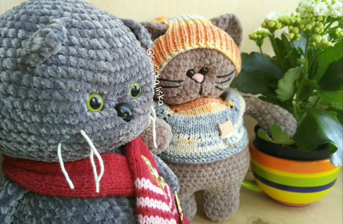 Плюшевый кот амигуруми Басик