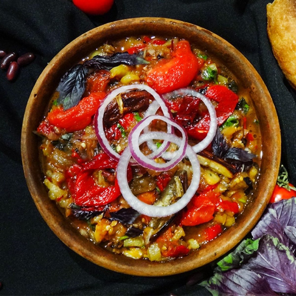 Аджапсандал (Грузинская кухня)