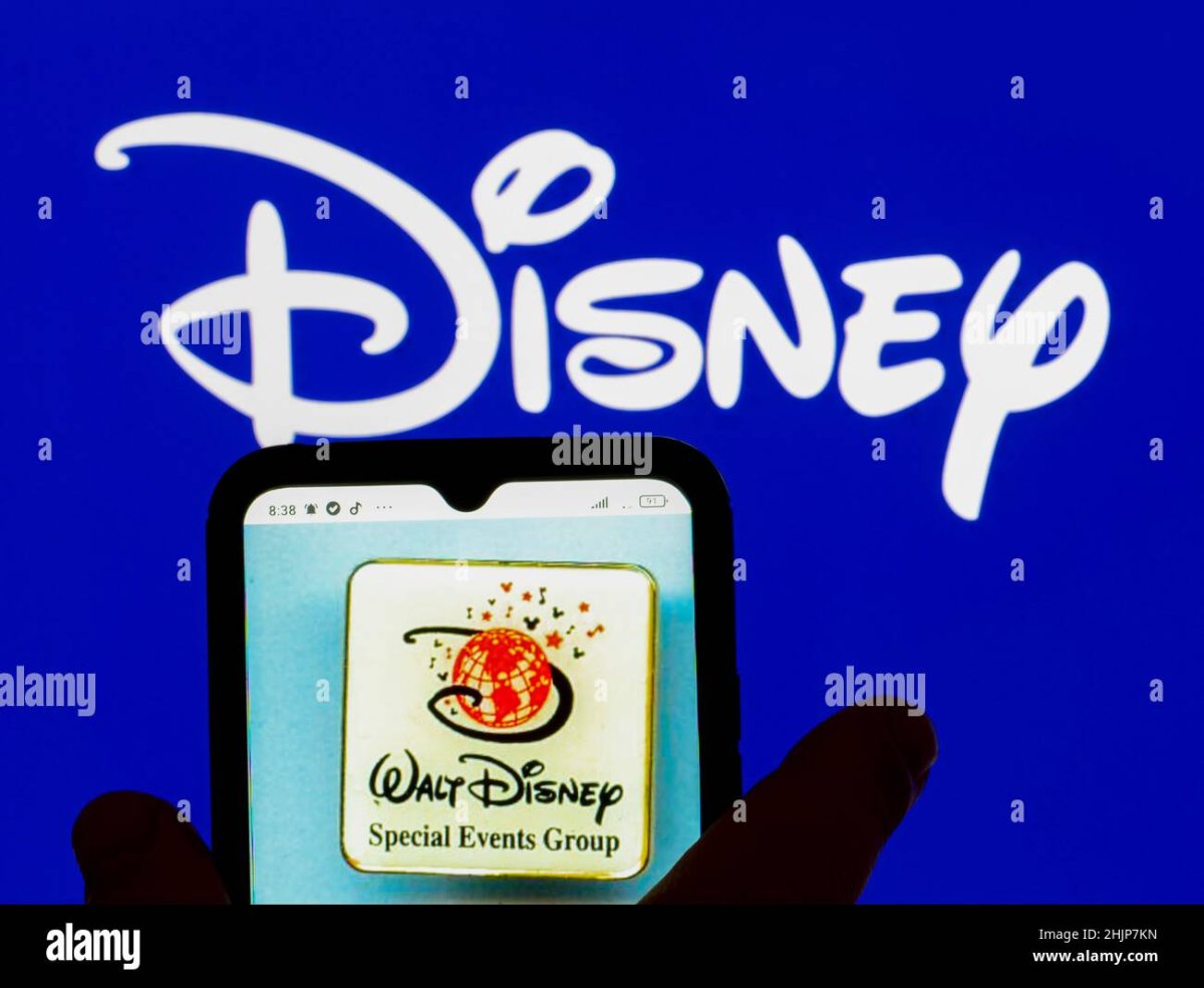 The Walt Disney компания в России