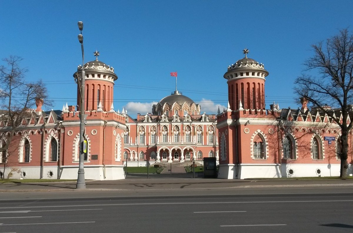 Архитектурные ансамбли Москвы