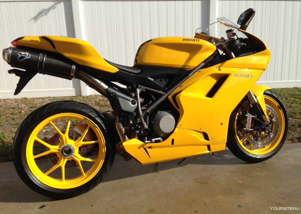 Ducati 1098 жёлтый