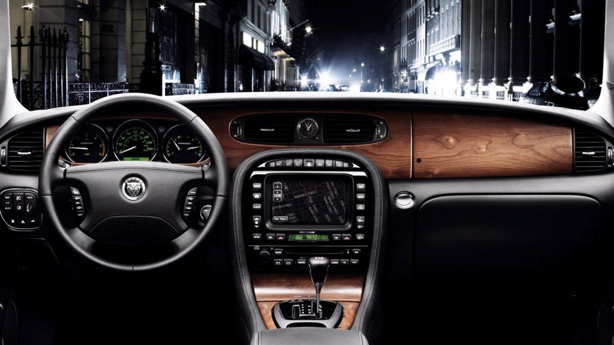 Jaguar XJ 2007 салон