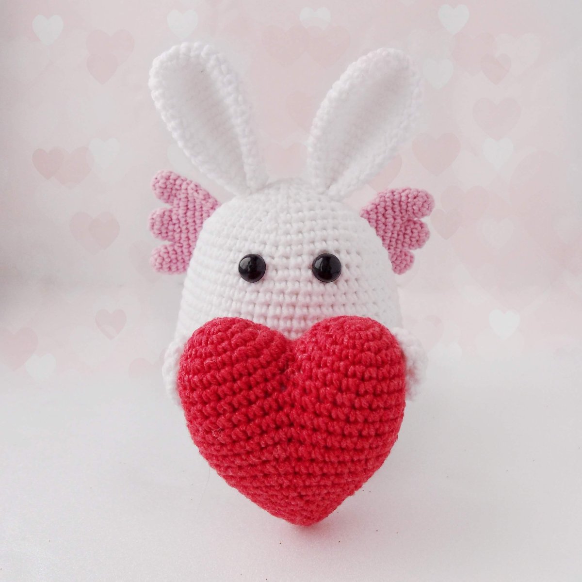 Сердечный Зайка амигуруми