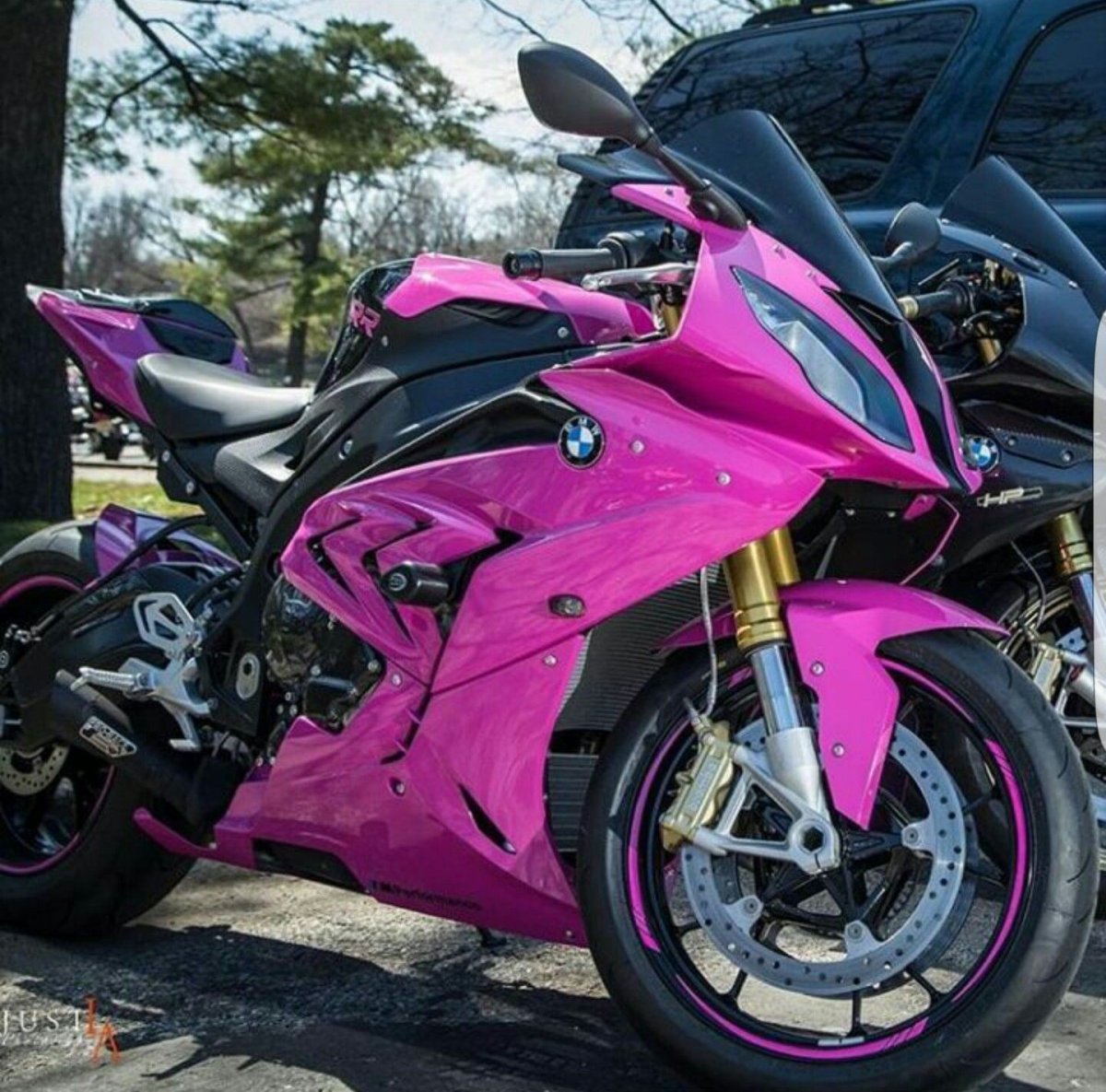 Мотоцикл BMW s1000rr фиолетовый
