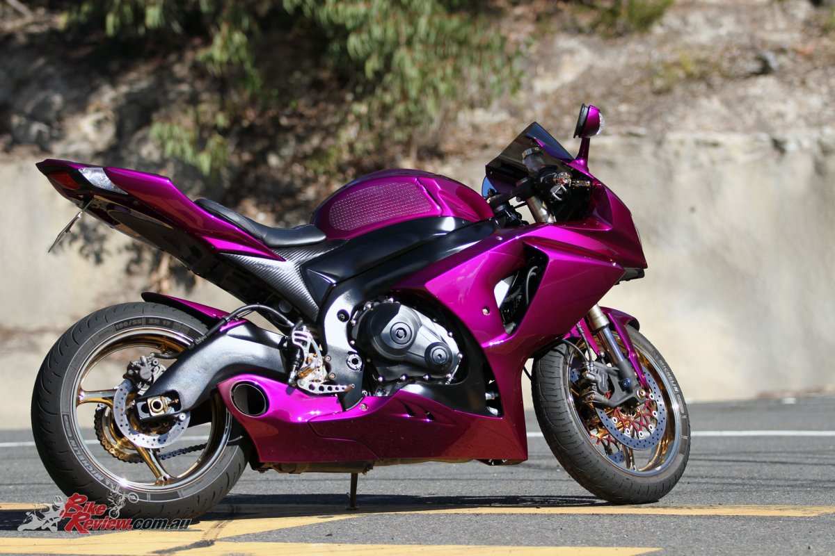 Yamaha r1 фиолетовый