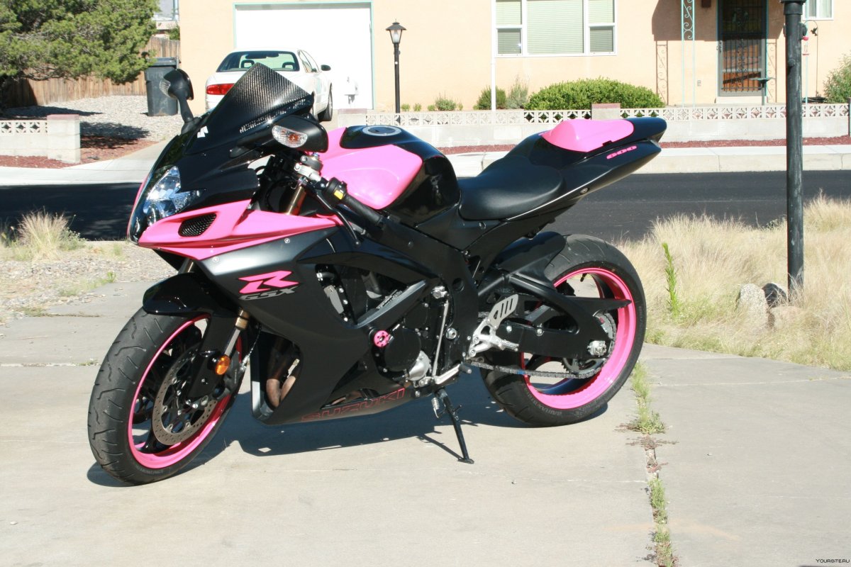 Спортбайк gsxr600 розовый