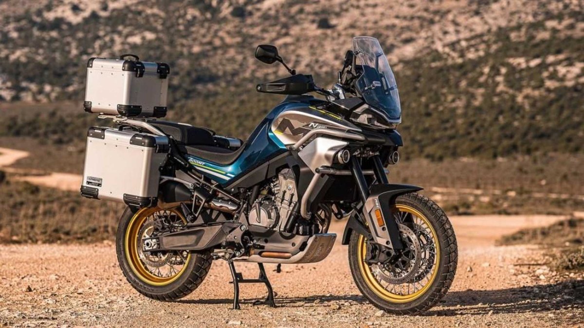 CFMOTO 800mt Touring