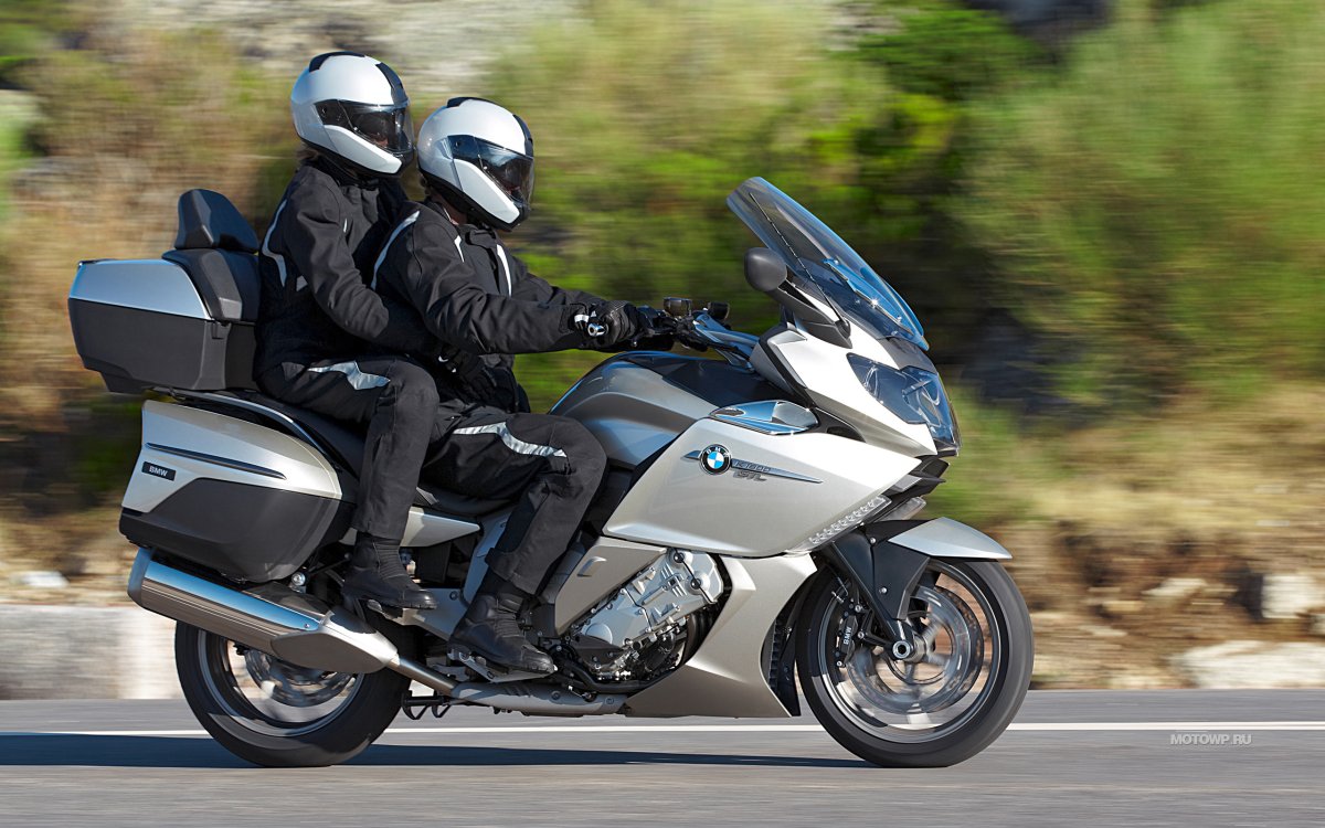 Туристический мотоцикл BMW k1600