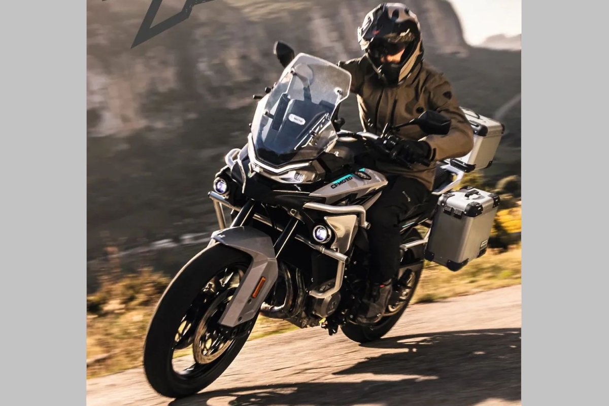 CF Moto 800 MT