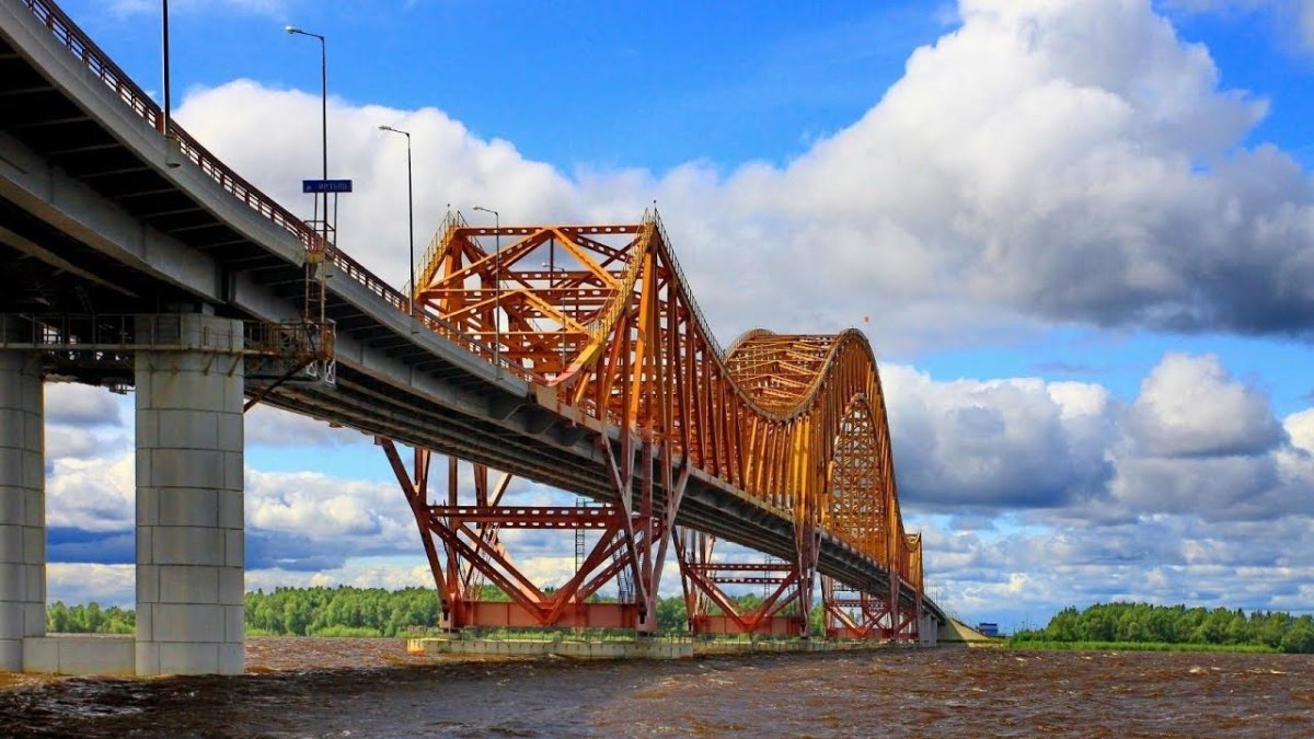 Ханты-Мансийск мост красный дракон